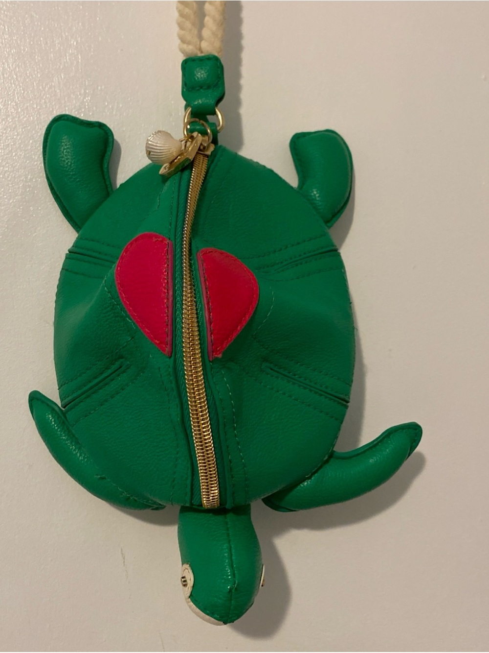 Betsey Johnson Turtley Awesome Green Wristlet Clutch - Picture 2 of 13
